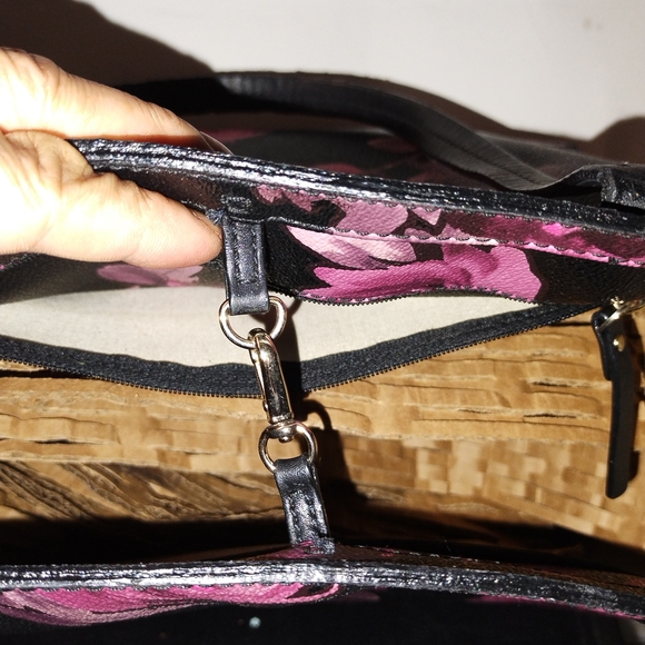 Kate Spade Tote - Picture 11 of 11